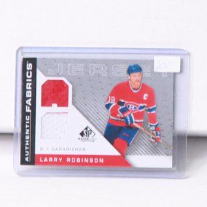 Larry Robinson SP Event-Used Jersey Hockey Card Montreal Canadiens 2007/08 AF-LR